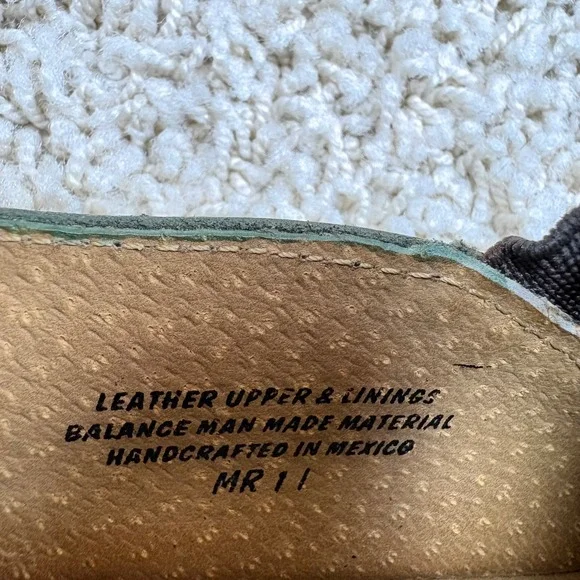 Born Womens Olive Green Leather Slip On Comfort Loafers Shoes Size 7 38 M - Picture 6 of 7